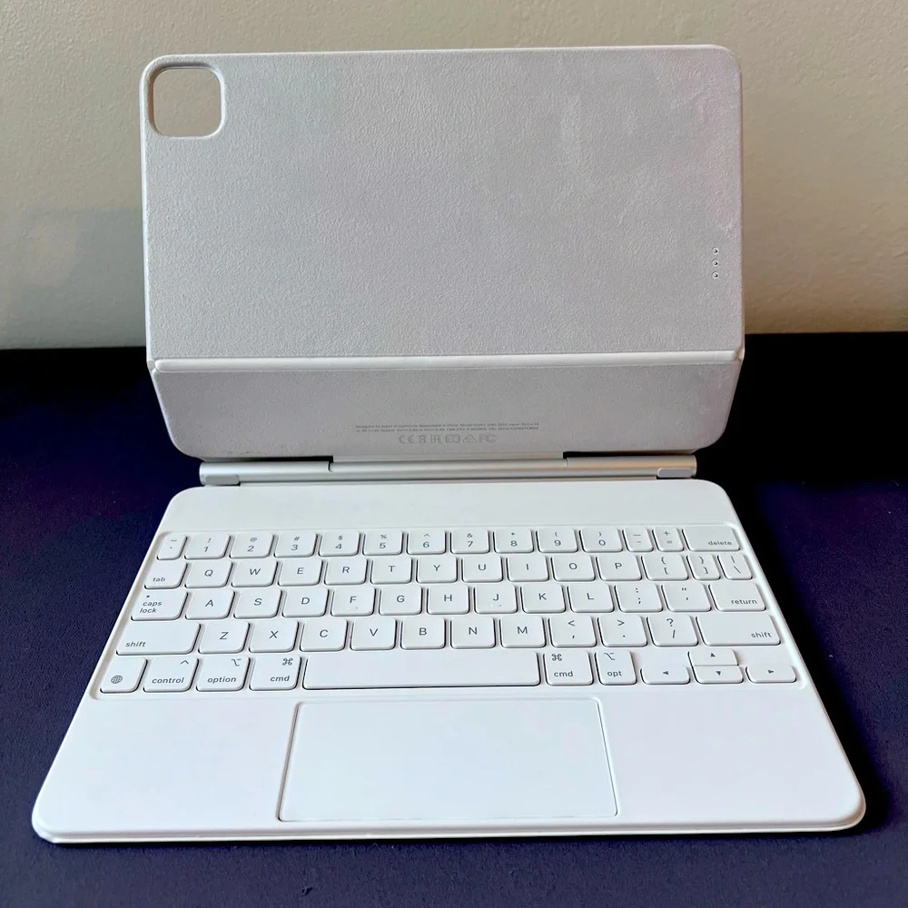 Apple Magic Keyboard for iPad Pro 11-inch and iPad Air